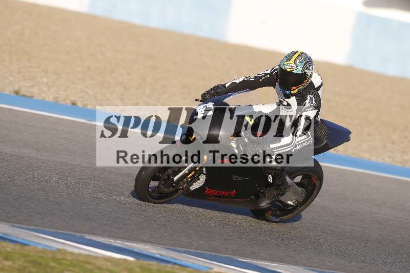 /Archiv-2024/02 29.01.-02.02.2024 Moto Center Thun Jerez/Gruppe gruen-green/134